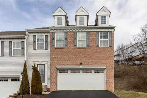 115 Sandy Brae Dr, Canonsburg, PA 15317