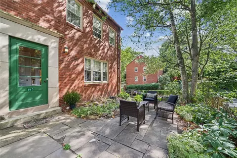 512 Bigham Rd, Pittsburgh, PA 15211