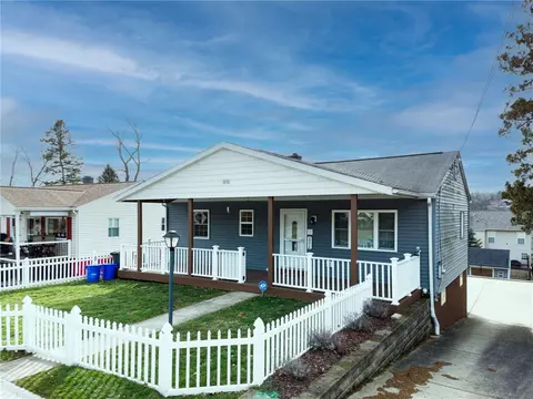 3978 Hazelwood Dr, Monroeville, PA 15146