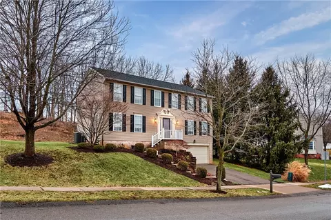 5172 Bear Run Rd, Cranberry Township, PA 16066