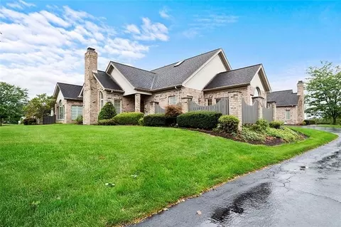 901 Cherry Hill Dr, Presto, PA 15142