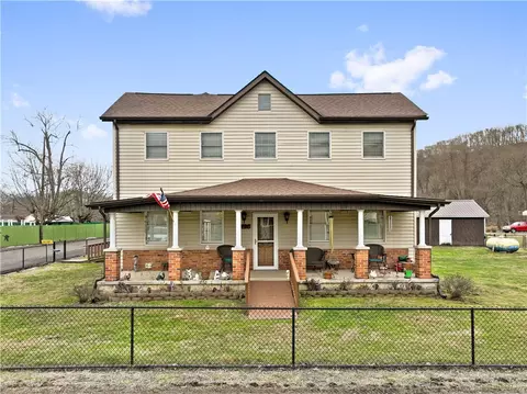 707 Layton Rd, Perryopolis, PA 15473