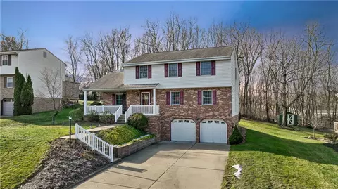 3118 Mohawk Dr, Gibsonia, PA 15044