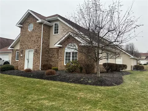 82 Nicholas Dr #82, Beaver, PA 15009