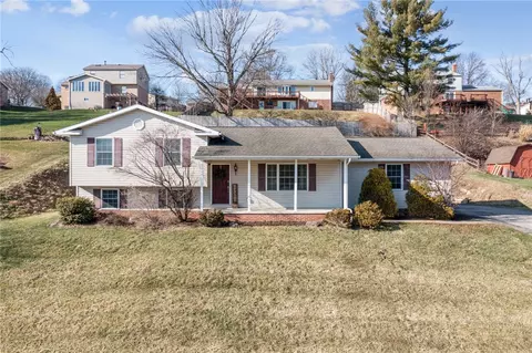 11 Moreland Ave, Greensburg, PA 15601