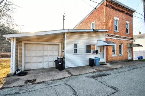 4616-4618 Penn Way, Mckeesport, PA 15132