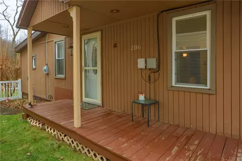 206 Clark St, Mars, PA 16046 photo 2