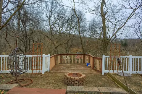 206 Clark St, Mars, PA 16046 photo 7