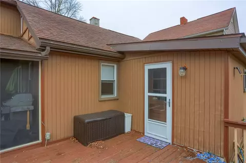 206 Clark St, Mars, PA 16046 photo 3