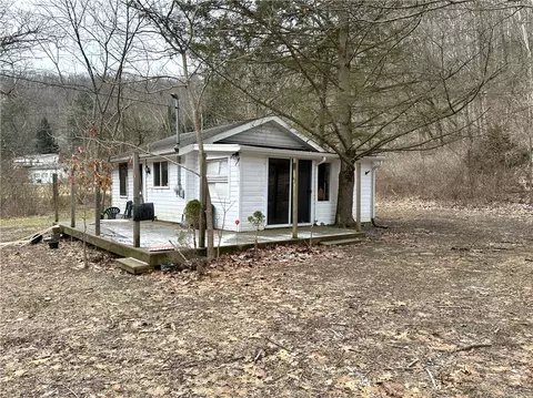 558 Two Mile Run Rd, Ligonier, PA 15658