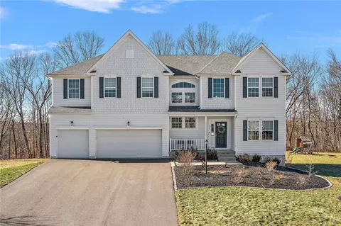 412 Hill Top Ct, Mars, PA 16046
