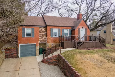 4619 N Emblem Dr, Pittsburgh, PA 15227