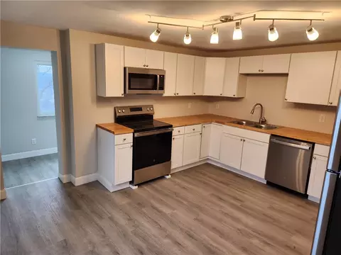 Kitchen - 568 Stokes Ave, Braddock, PA 15104 photo 1 of 2
