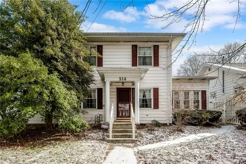 514 State St, Grove City, PA 16127