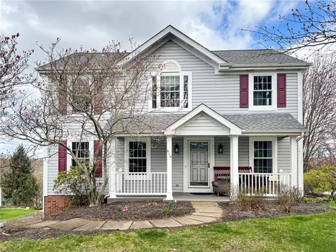 819 Boulder Dr, Bethel Park, PA 15102