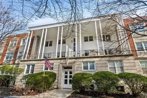 825 Morewood Ave #G4, Pittsburgh, PA 15213