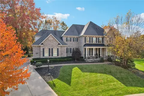 604 Boxwood Dr, Cranberry Township, PA 16066