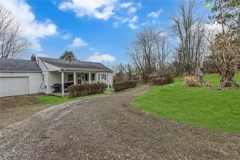 159 Bunker Hill Rd, Aliquippa, PA 15001
