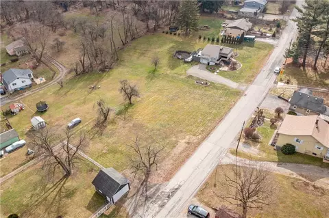 000 Cresswood Dr, Elizabeth, PA 15037