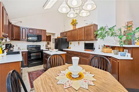 702 Sturbridge Ln, Export, PA 15632 photo 10