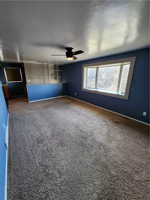5705 Grant St, Export, PA 15632 photo 12
