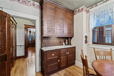 Entry Way - 435 Mitchell Ave, Clairton, PA 15025 photo 4 of 5