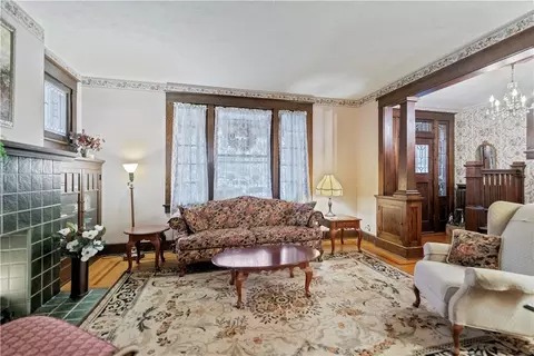Living - 435 Mitchell Ave, Clairton, PA 15025 photo 2 of 4