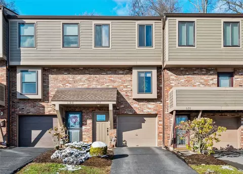 622 Arkwood, Bethel Park, PA 15102