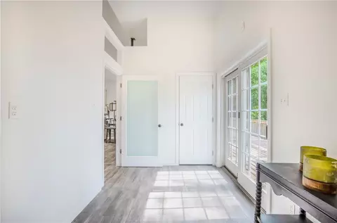 Entry Way - 402 Sunset Rd, Friedens, PA 15541 photo 5 of 6