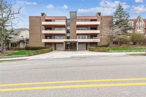 5841 Morrowfield Ave #206, Pittsburgh, PA 15217