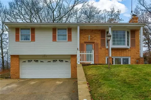 501 Greenwood Drive Ext, Cranberry Township, PA 16066