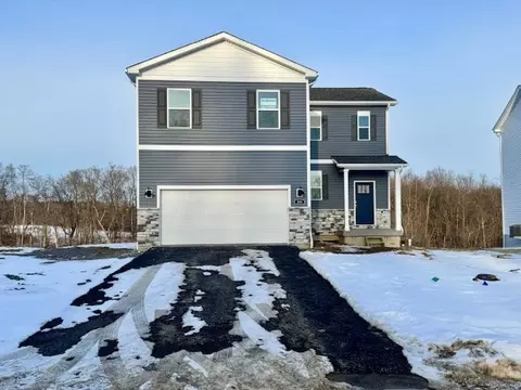 335 Gleneagles Dr, Butler, PA 16001