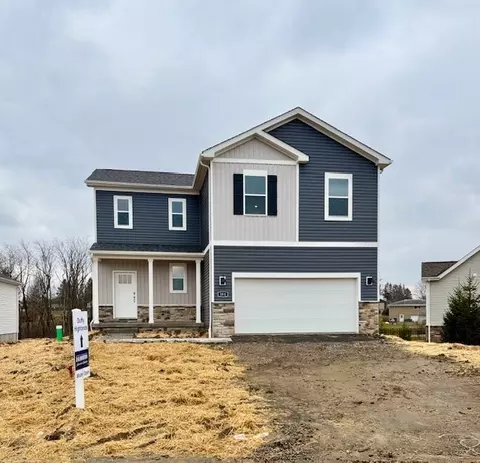 391 Gleneagles Dr, Butler, PA 16001