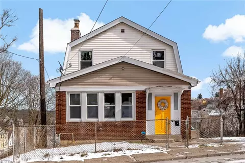 1215 Amanda St, Pittsburgh, PA 15210