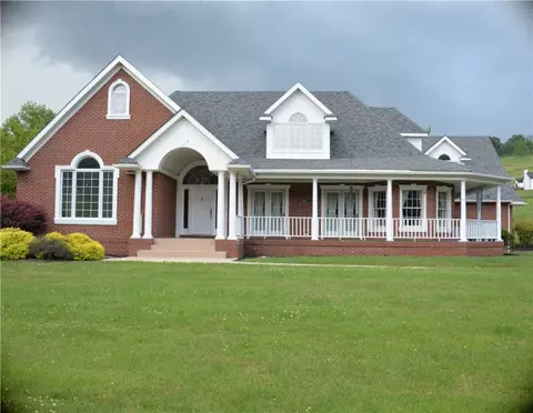 340 Old Scales Rd, Washington, PA 15301