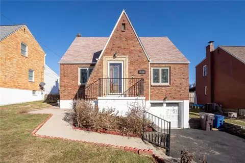 448 Jenne Dr, Pittsburgh, PA 15236