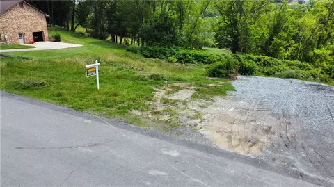 lot8 Timbercrest Cir, Cecil, PA 15321