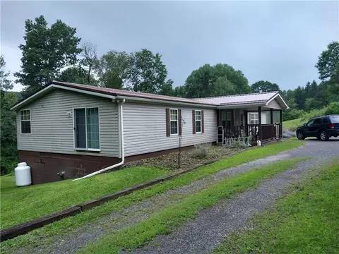 2304 Mount Pleasant Rd, Penfield, PA 15849