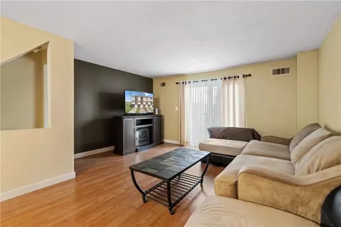 108 Mosside Loop, Seven Fields, PA 16046 photo 8