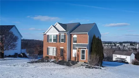 64 Lo Bell Dr, Washington, PA 15301