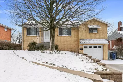 457 Marta Dr, Pittsburgh, PA 15236
