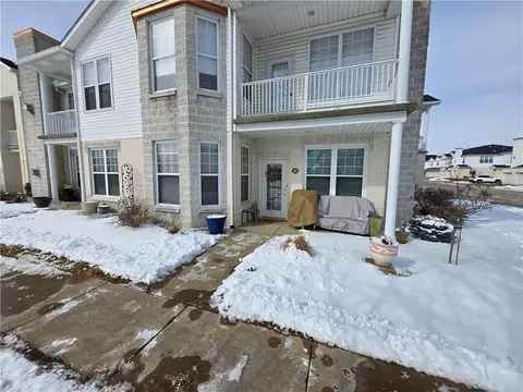 229 Adams Pointe Blvd #10, Mars, PA 16046