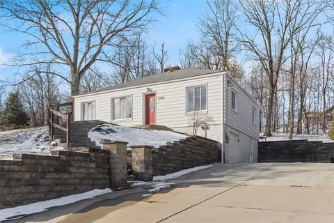 2937 Chautauqua St, Gibsonia, PA 15044