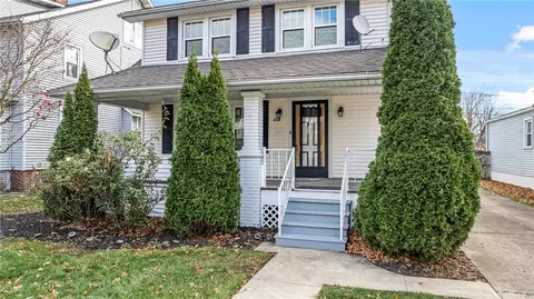 234 Dougherty Ave, Sharon, PA 16146