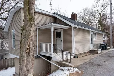 832 12 5th Ave, Coraopolis, PA 15108
