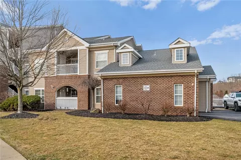 121 Stockton Rdg, Cranberry Township, PA 16066