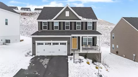 454 Sarjean Way, Zelienople, PA 16063