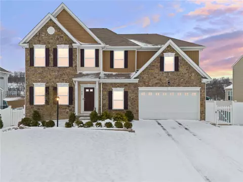 466 Hawthorn Hill Dr, Canonsburg, PA 15317