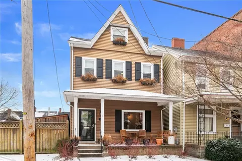 218 4th St, Pittsburgh, PA 15215