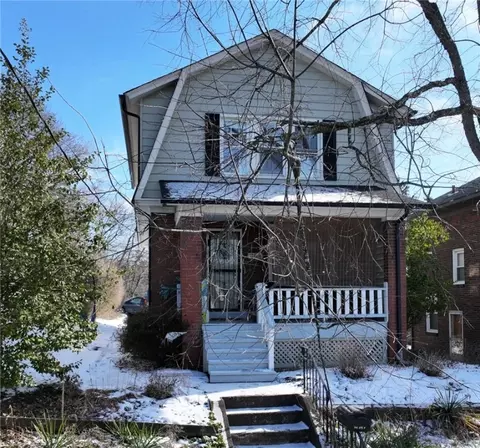 304 Avenue F, Pittsburgh, PA 15221